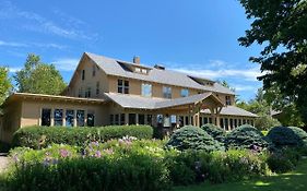 Peters Sunset Beach Resort And Golf